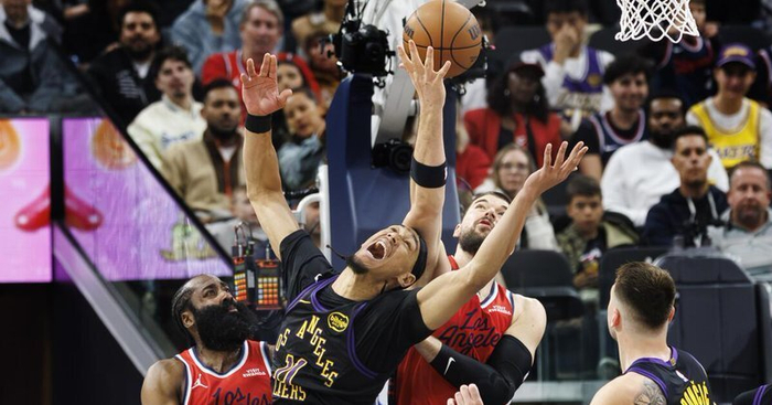 转折点洛杉矶湖人防线松动，NBA总决赛国际比赛日攻防权衡，气氛紧张，年轻球员得到机会的简单介绍-开云体育网址